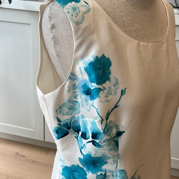 NWT Jacques Vert off white mock silk blue floral
print lined sleeveless dress - Picture 4 of 11